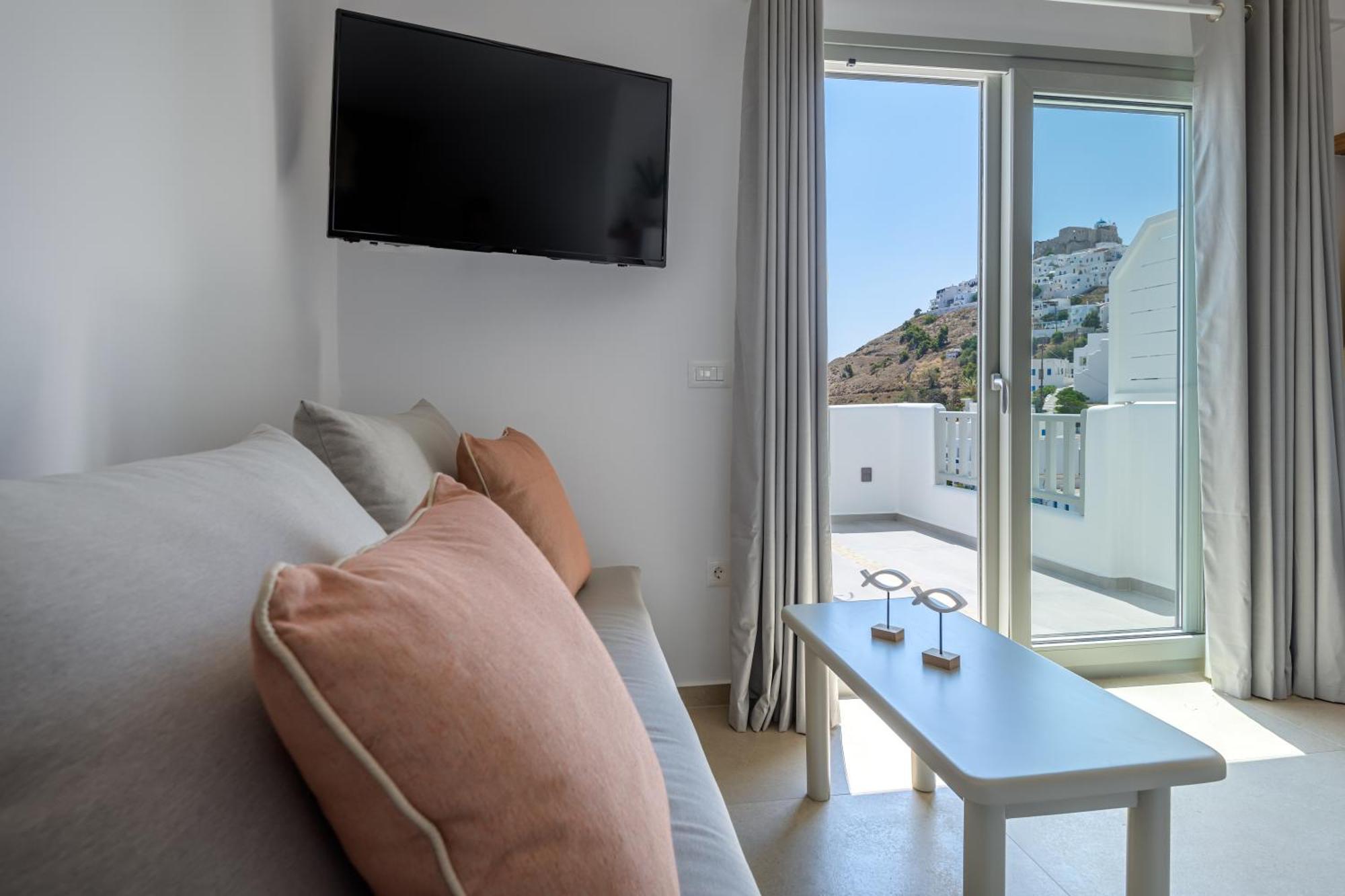 Vivere Luxury Suites Pera Gyalos Екстер'єр фото